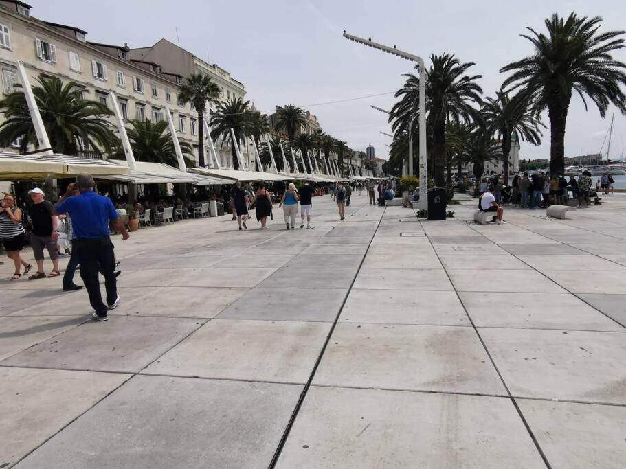 Teni Split Extérieur photo