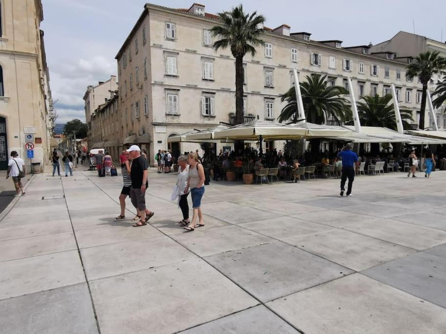 Teni Split Extérieur photo